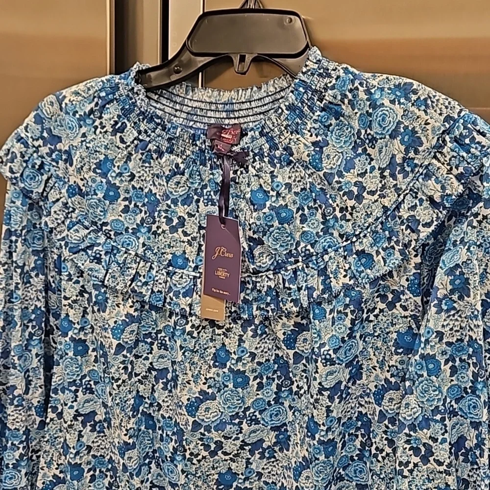 💕J. CREW💕 Smocked Popover Top ~ Liberty Elysian Day Floral Large L NWT